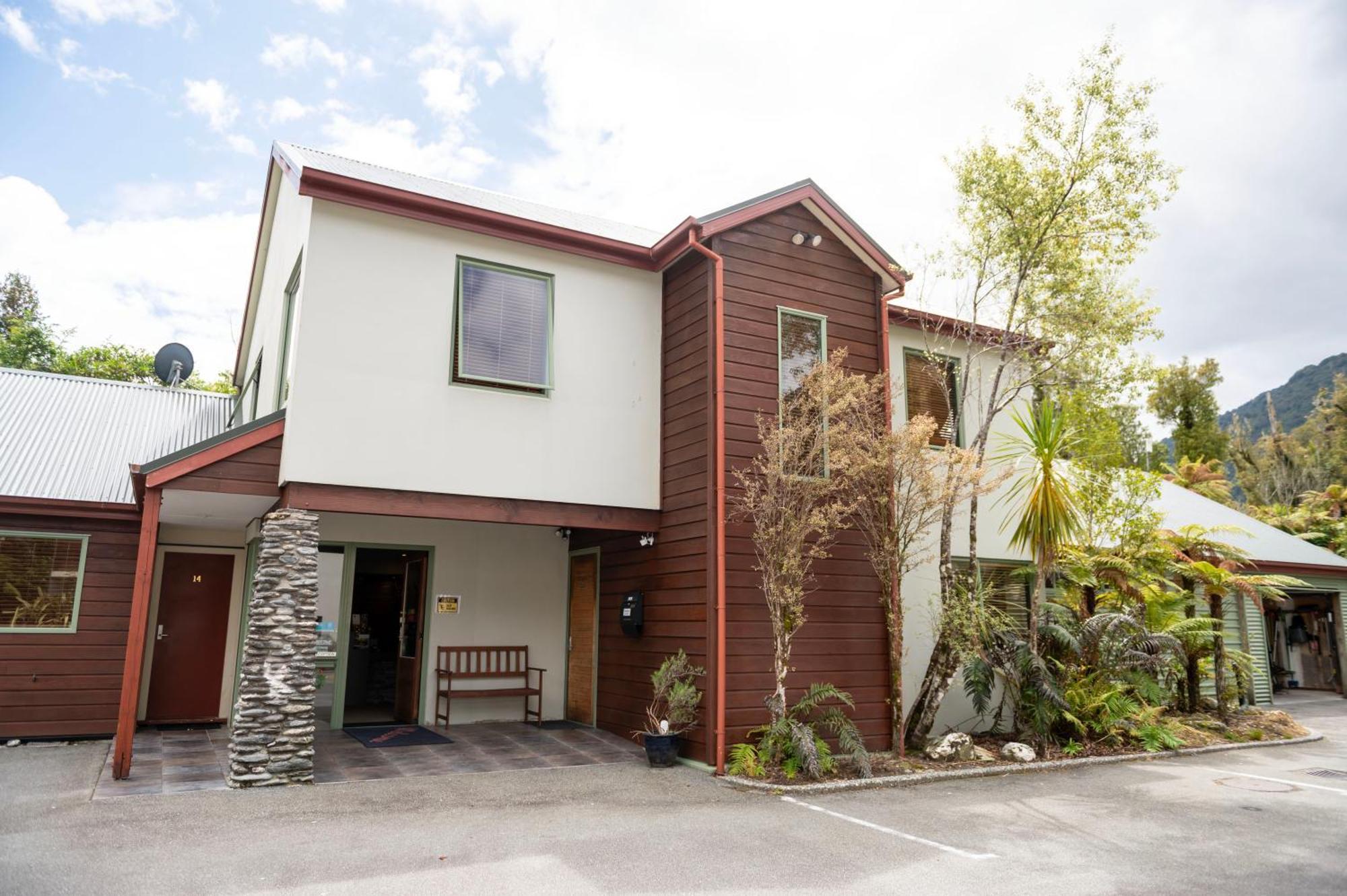 Punga Grove Motel Franz Josef Ngoại thất bức ảnh