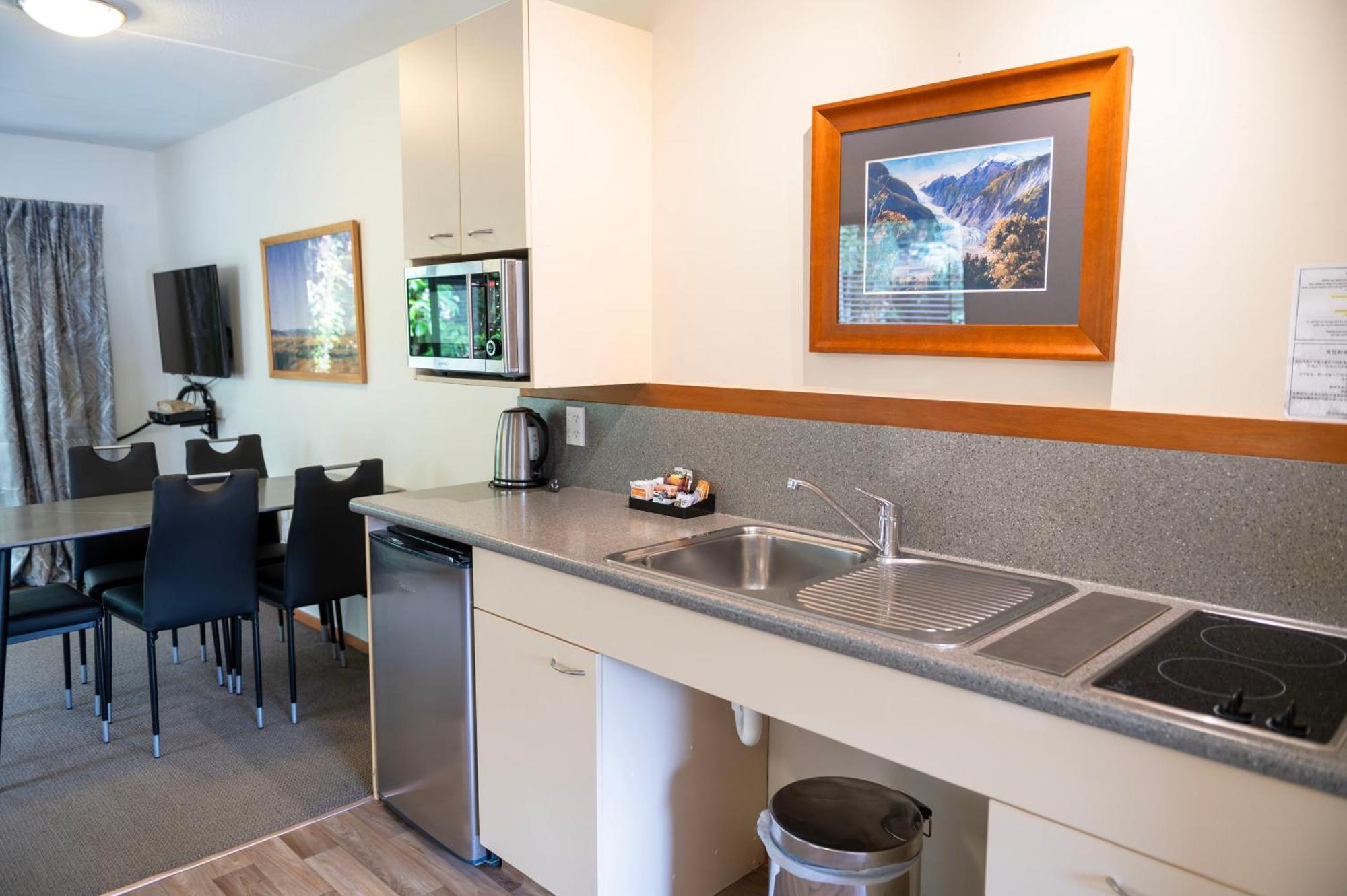 Punga Grove Motel Franz Josef Phòng bức ảnh