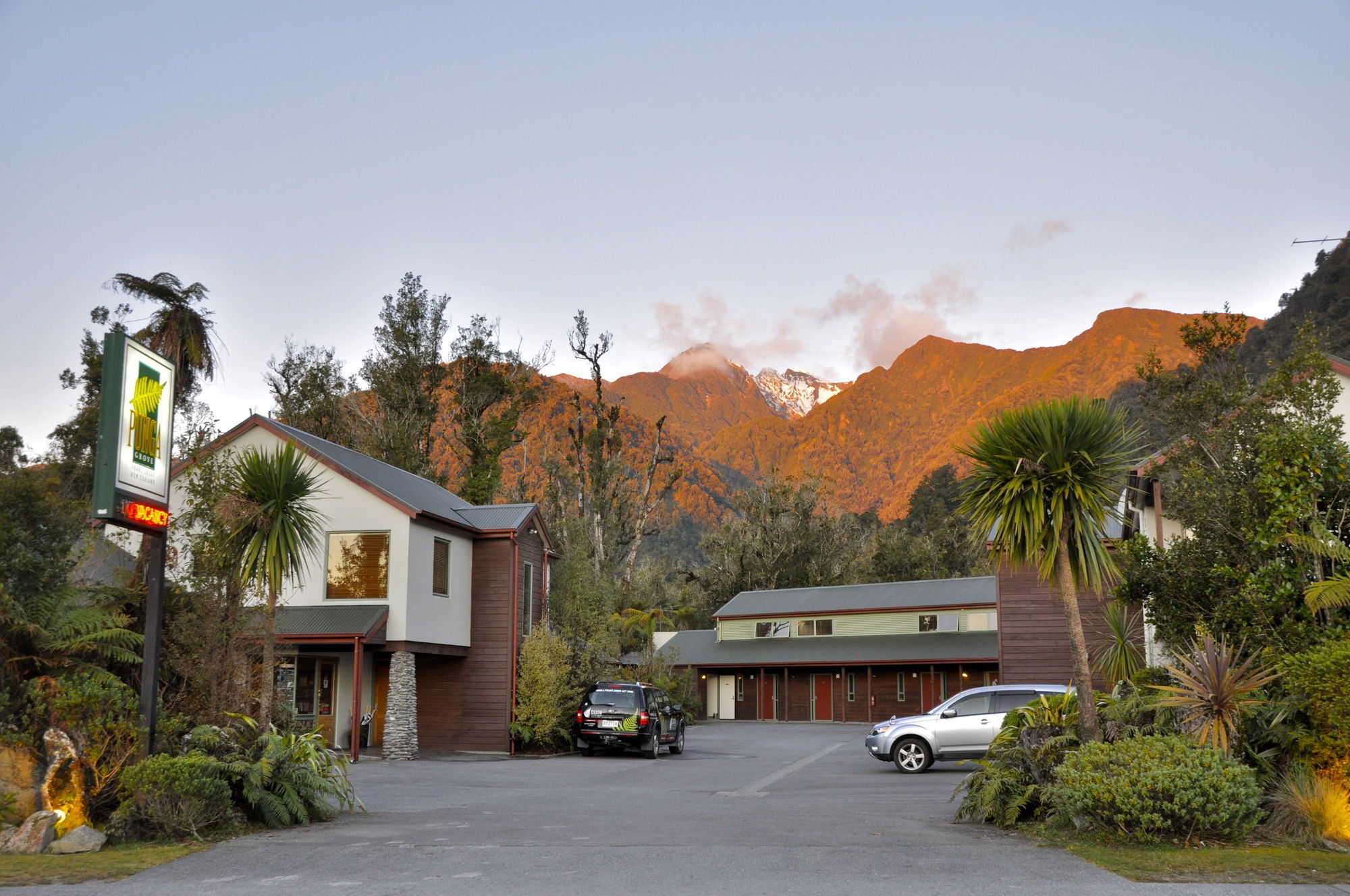 Punga Grove Motel Franz Josef Ngoại thất bức ảnh